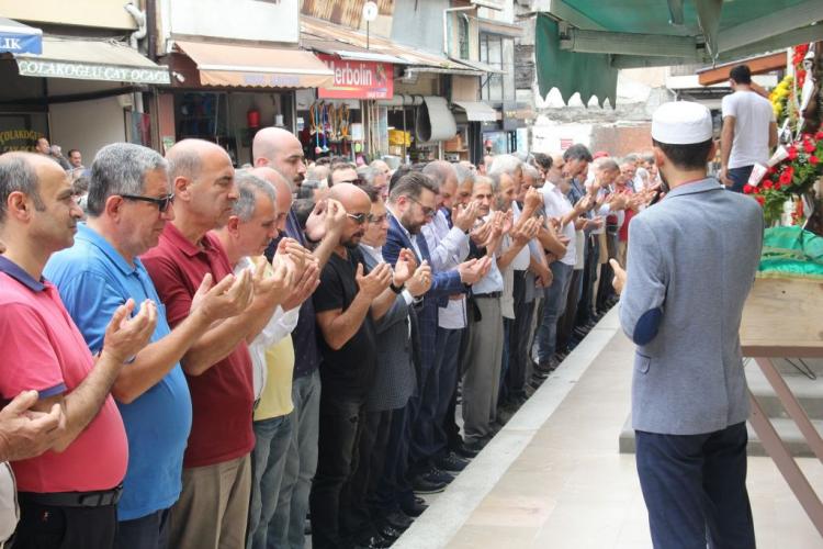 KÖKSAL BIRASOĞLU SON YOLCULUĞUNA UĞURLANDI