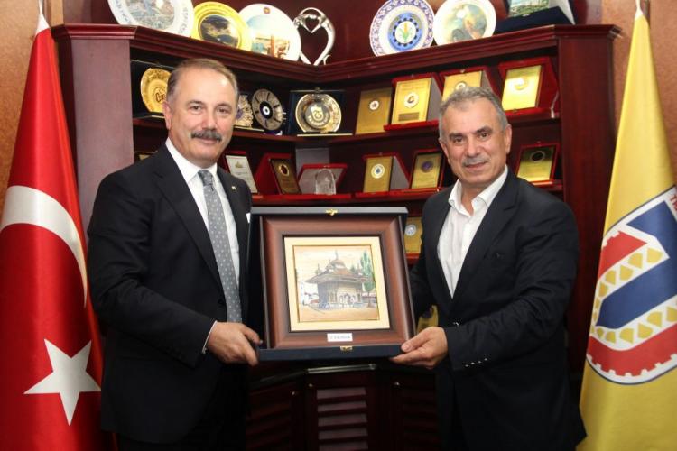 VAKIFBANK GENEL MÜDÜRÜ ÜSTÜNSALİH BORSAYI ZİYARET ETTİ