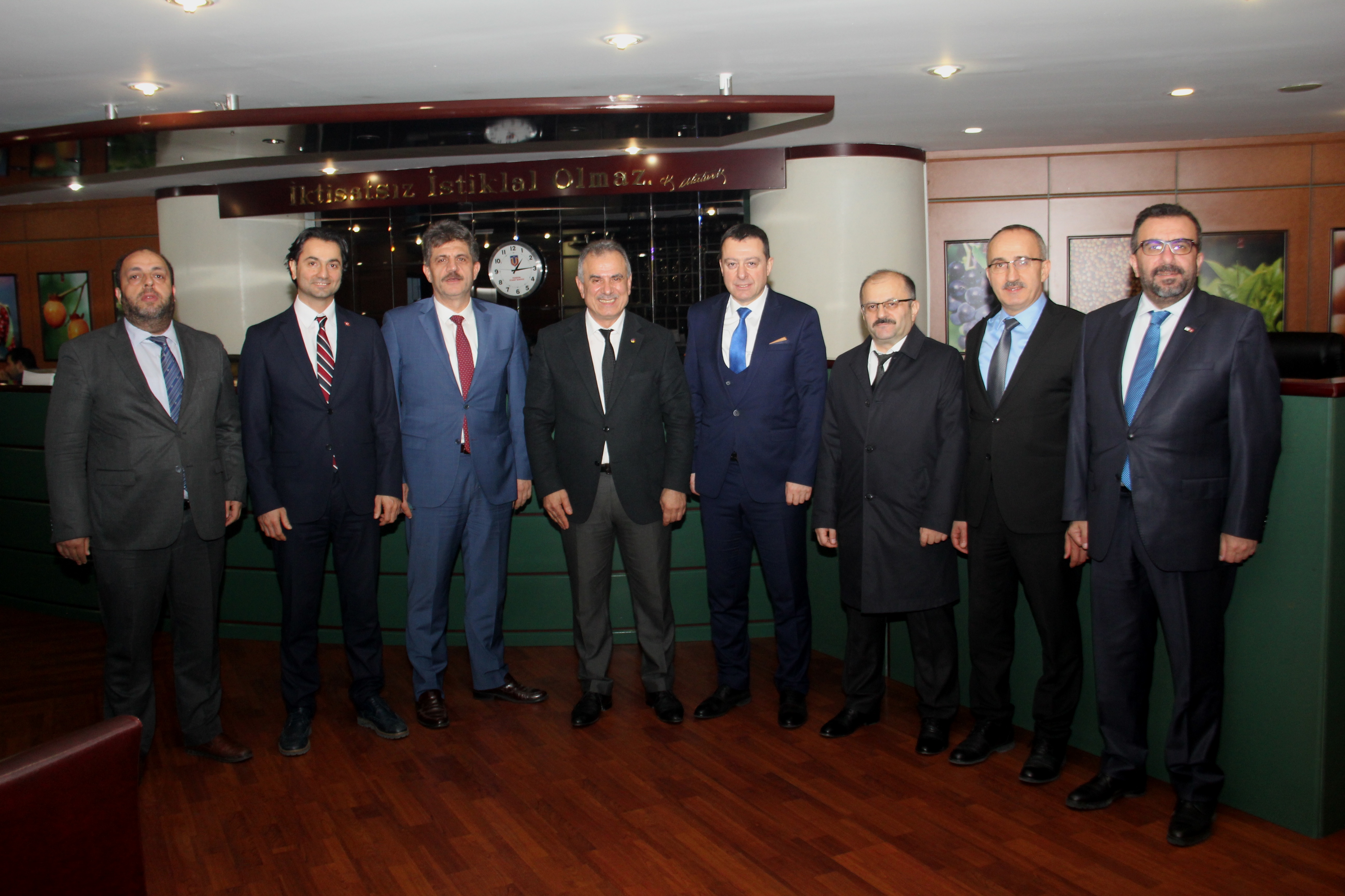 Hakan Usta ve Erdem Şen Borsa’da