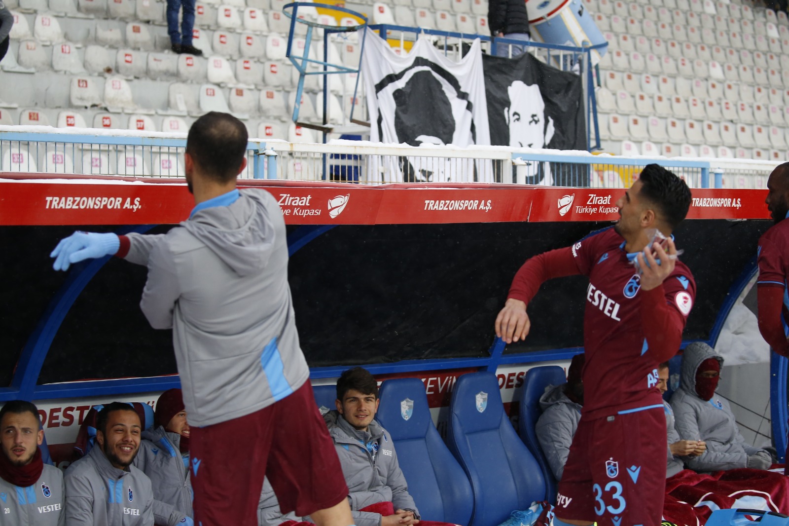 Trabzonspor’dan tribünlere fındık