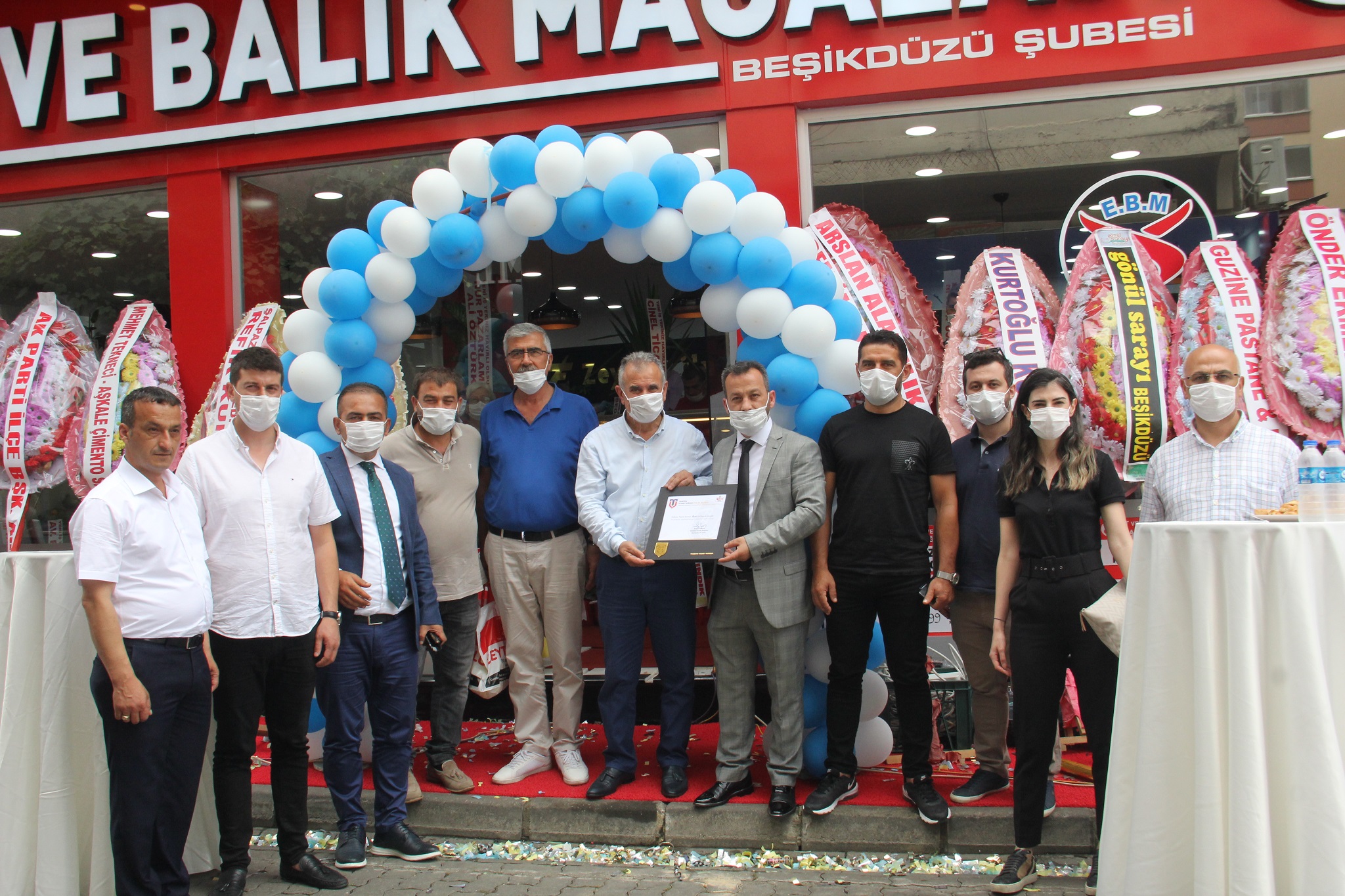 Üreticiden tüketiciye direk et balık mağazası