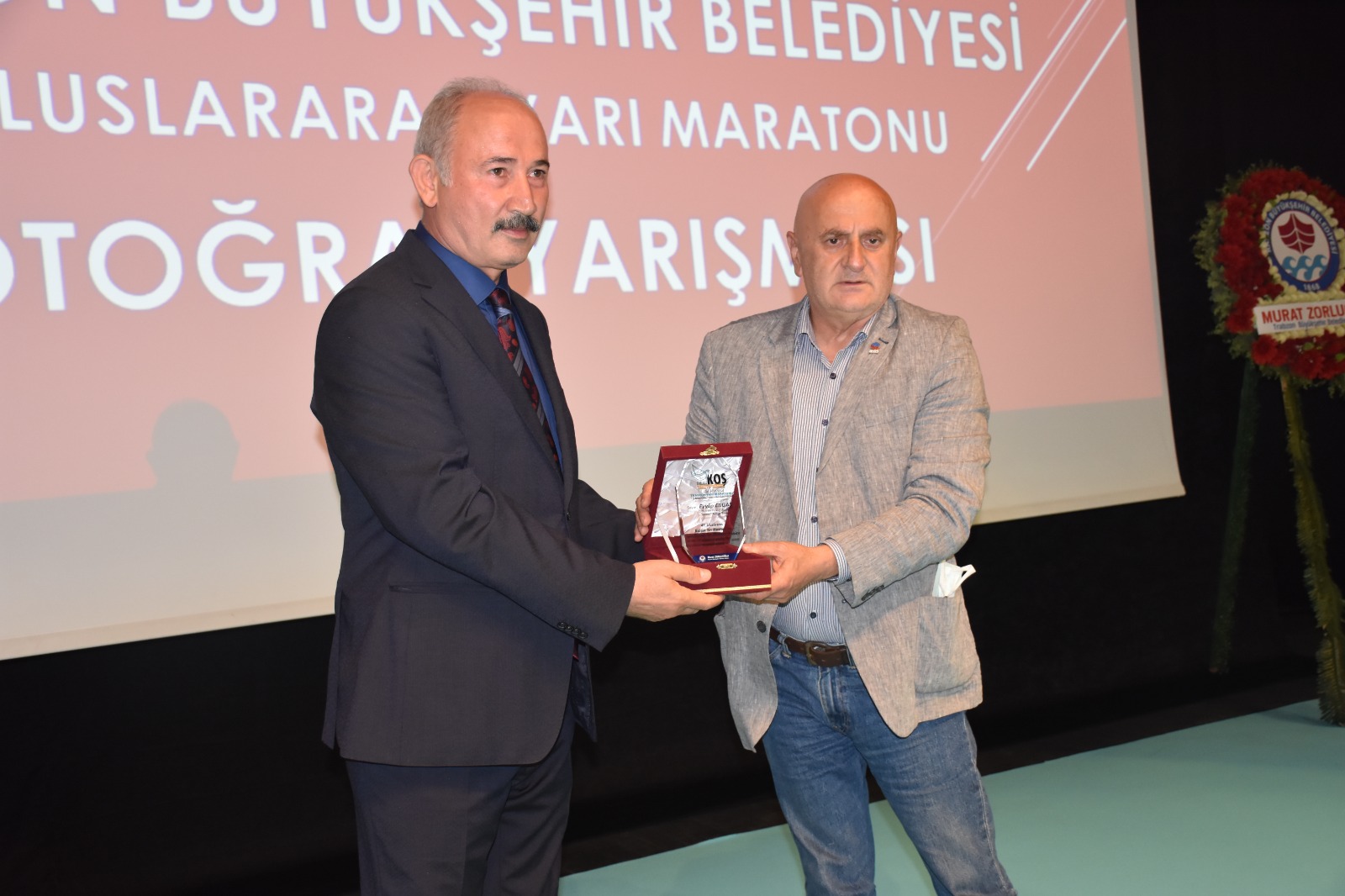 Yarı Maraton için Borsa’ya teşekkür plaketi