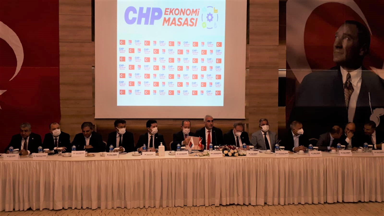 CHP Ekonomi Masası, fındık sektörü ile ilgili bilgilendirildi