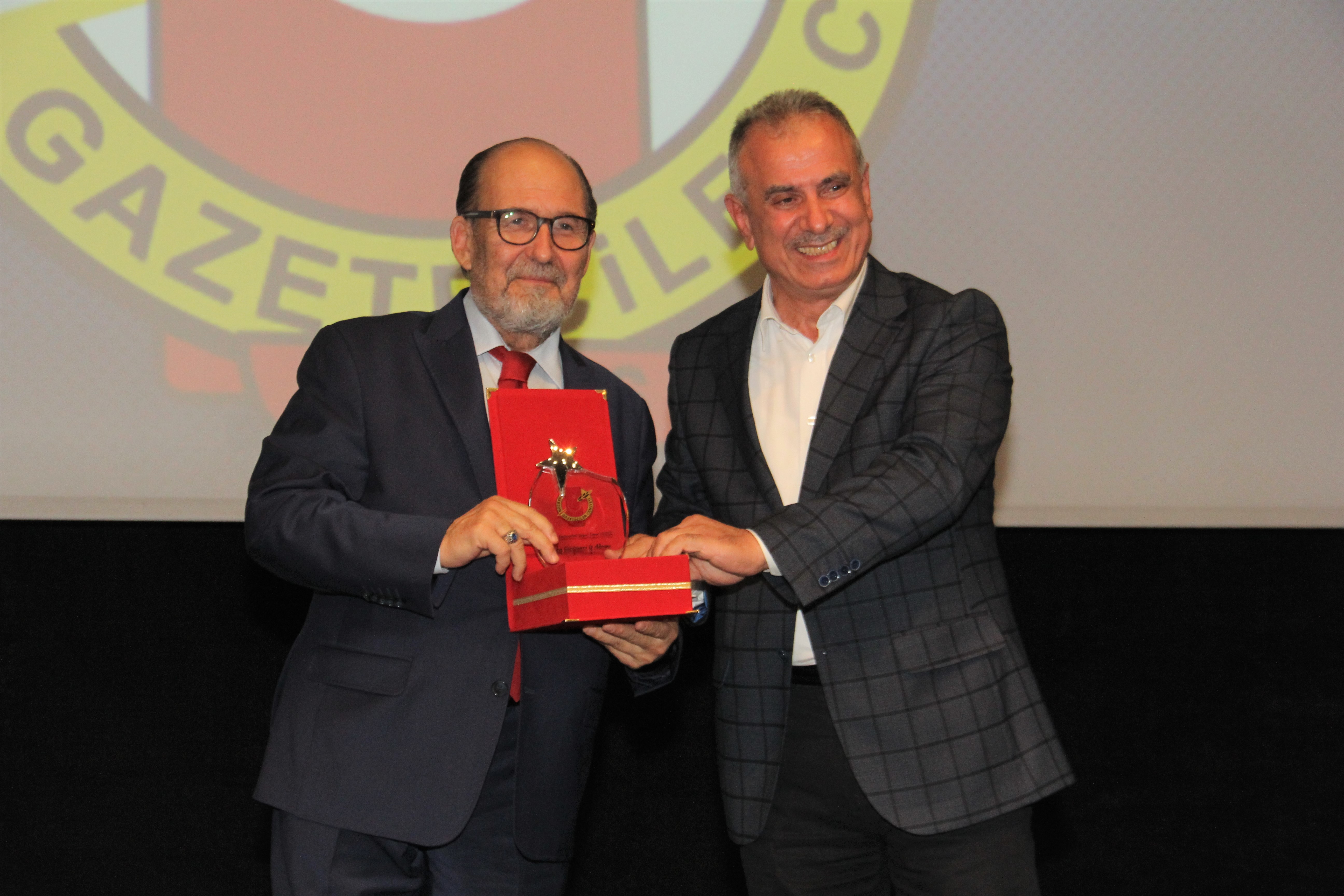 TGC 2020 Yılı Başarılı Gazetecileri ödülleri verildi