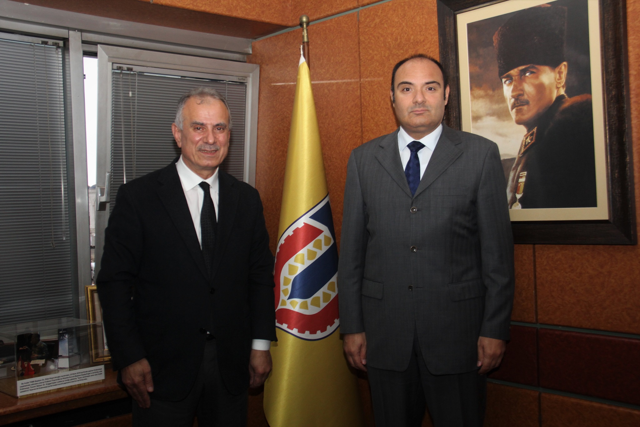 Kaymakam Demirkale'den borsaya ziyaret