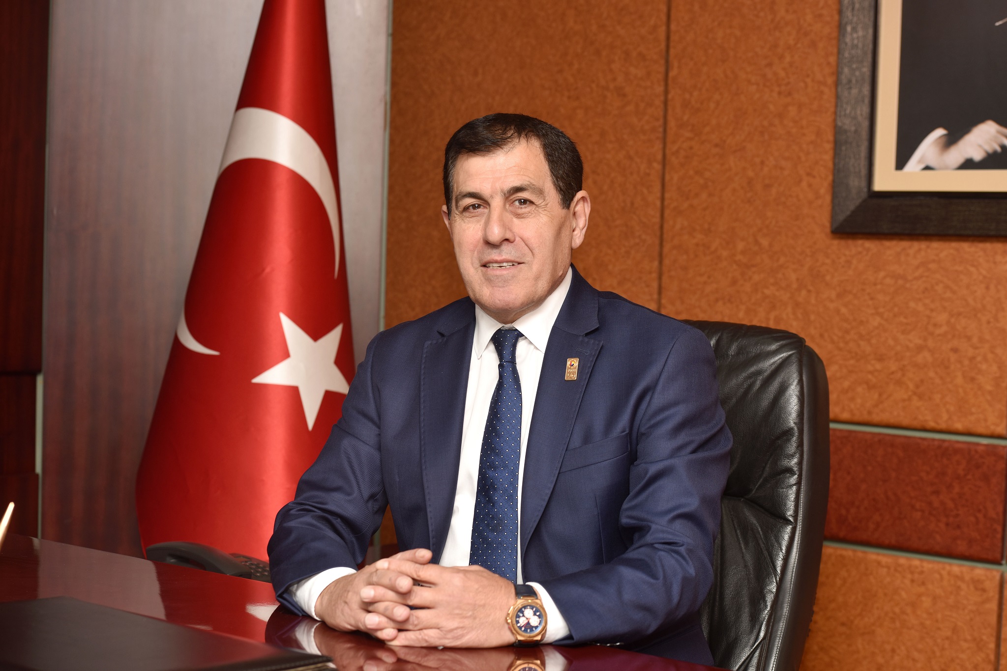 Meclis Başkanı Özer; “Çok çalışıp, iktisadi zaferlerle Cumhuriyeti taçlandırmalıyız.”