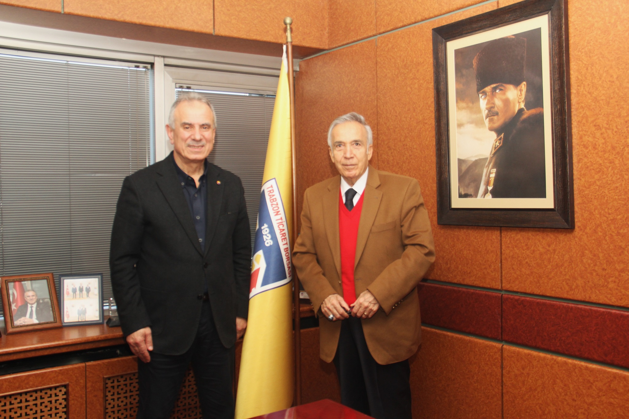 Basının usta kalemi Yavuz Donat'tan borsaya ziyaret