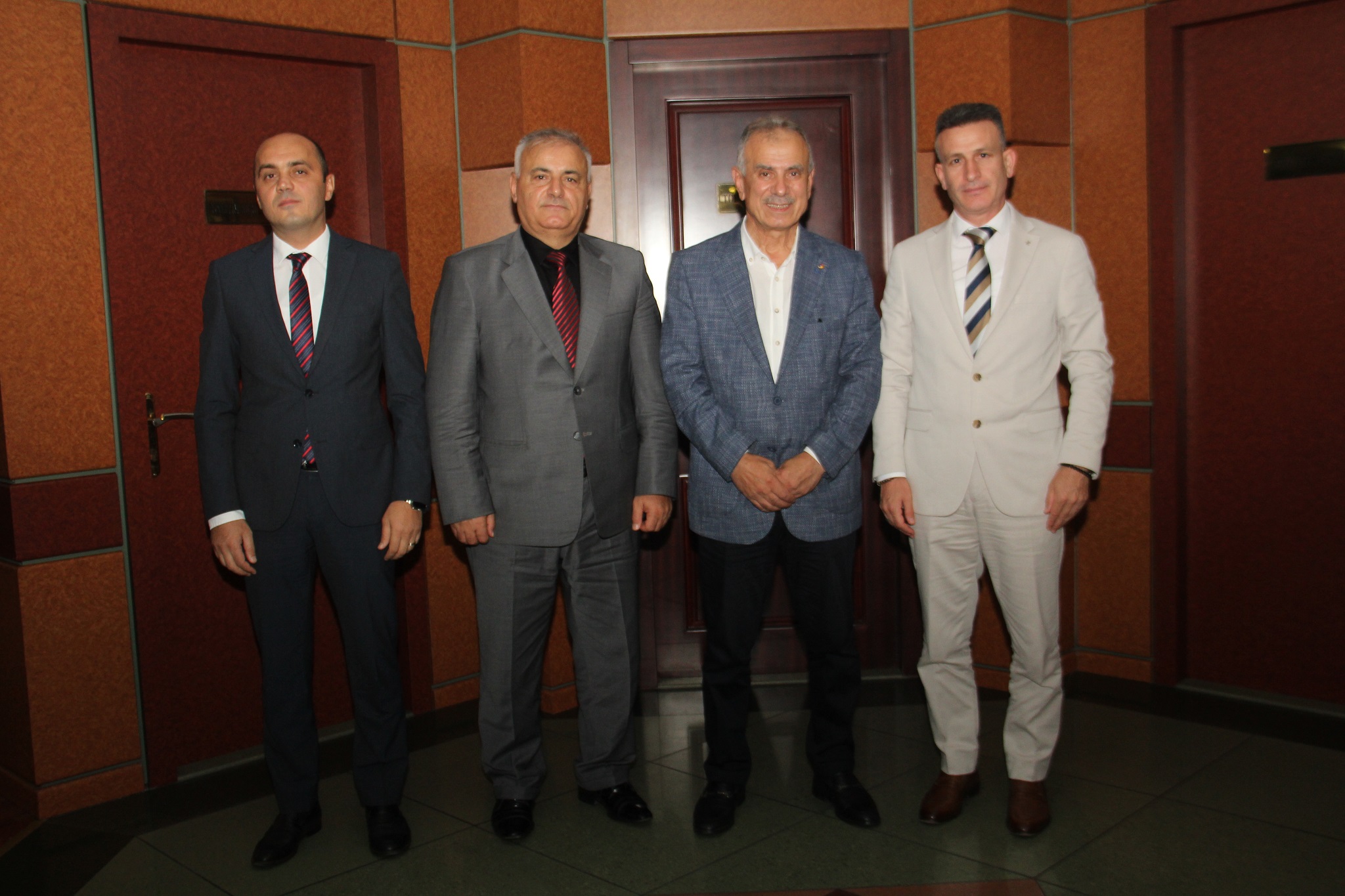 Defterdar Yaşar ve Hızırbey V.D.Müdürlerinden taziye ziyareti