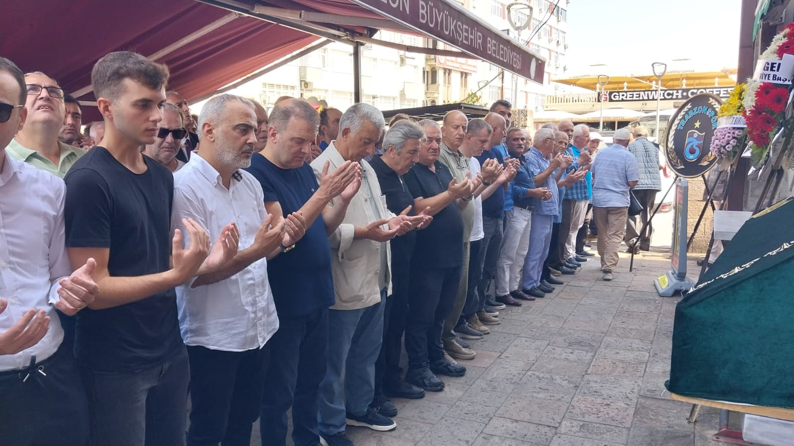 Eski başkanlarımızdan Nihat Cirav son yolculuğuna uğurlandı