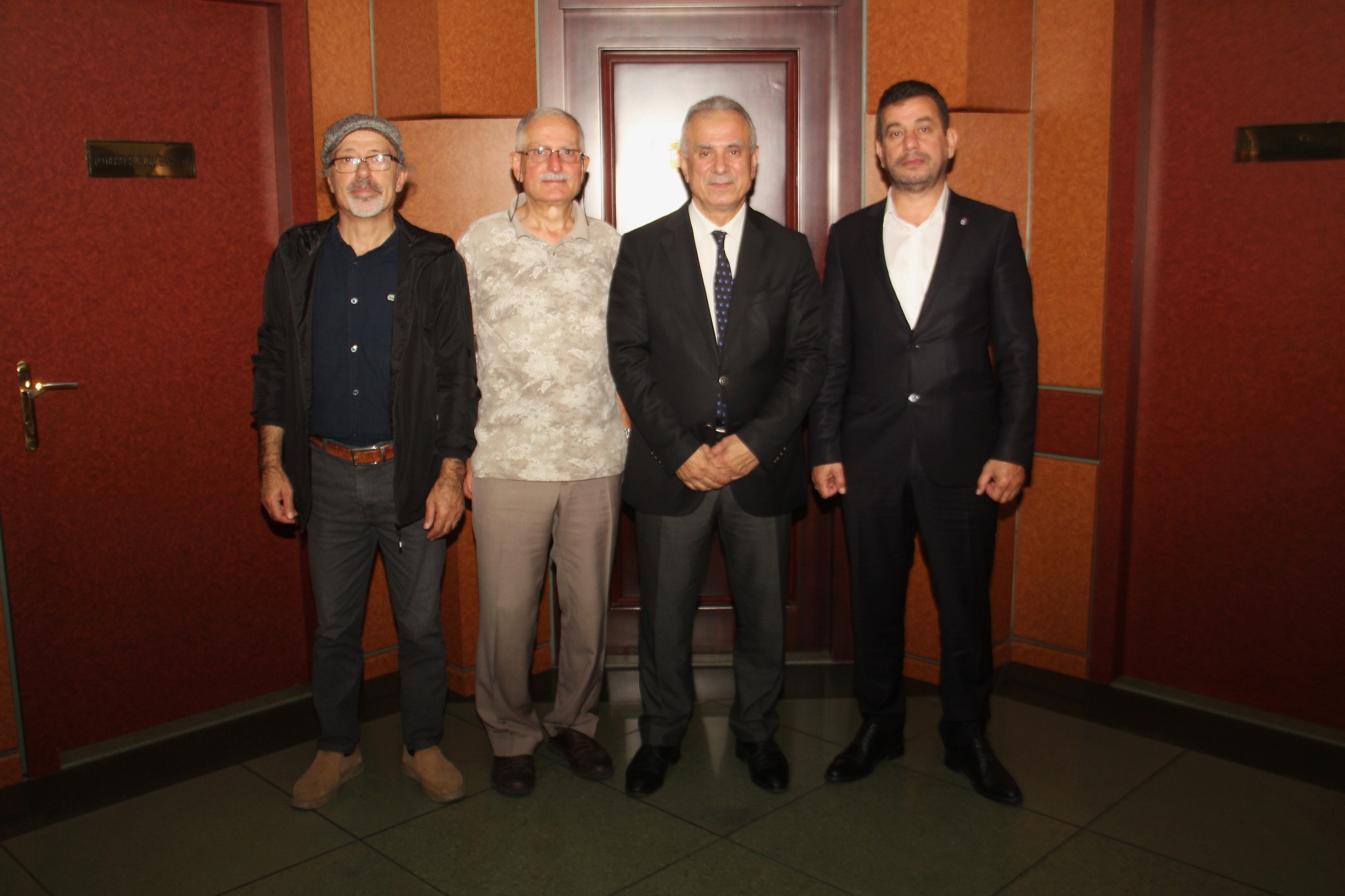 TTL MEZUNLARI DERNEĞİ HEYETİNDEN BAŞKAN ERGAN’A ZİYARET